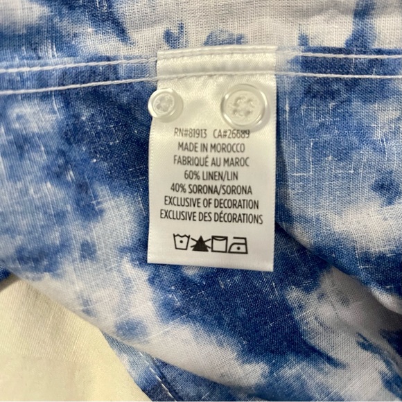 Robert Graham NWOT - Picture 5 of 7